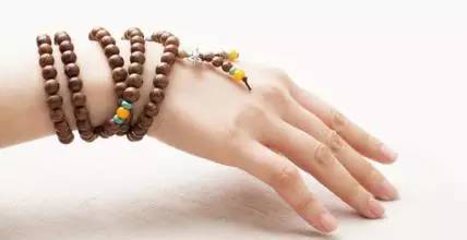 多重维度下的解困方法：综合性的应对策略