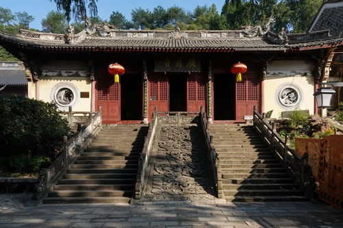 方岩胡公庙第六十三签文是什么意思？