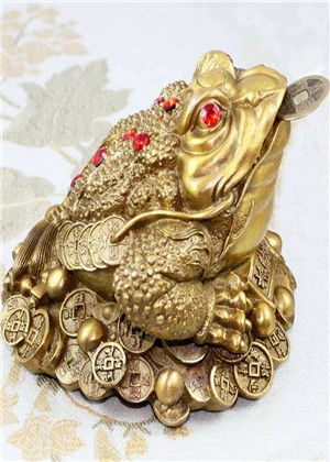 2.2 招财摆件与吉祥图腾之选用原则