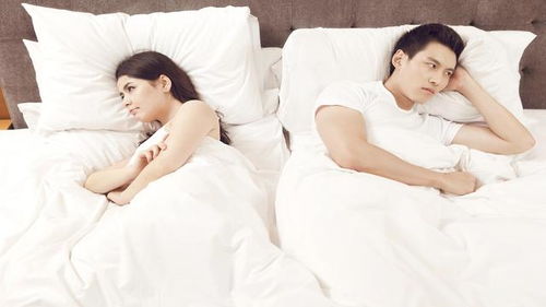 二点1：结婚年龄与离异率的U型关系
