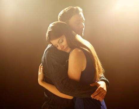 4. 密斯命局中的伤官与离异倾向