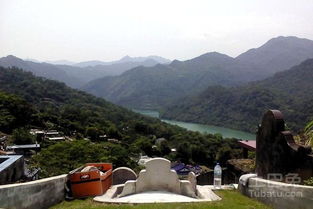 一、 理论框架：阴宅风水的基本概念与核心要素