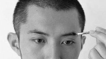 情感困境中的烂桃花