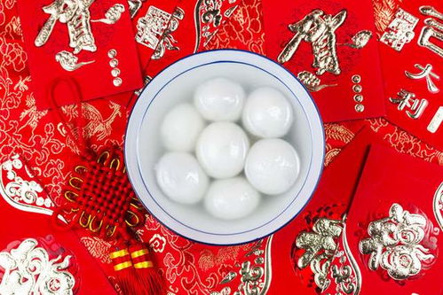 一、 春节概述及其在全国范围内的文化底蕴凝聚功能