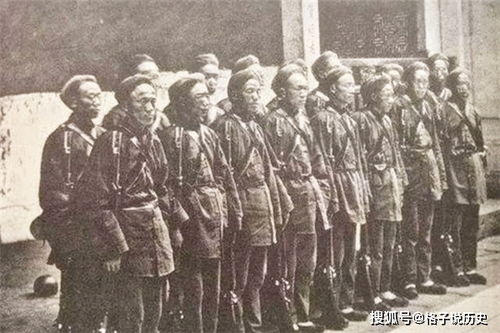 三、 社会矛盾激化及民众不满情绪