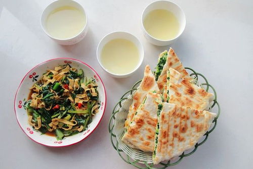 大海水命的人是否适合穿黑色衣物作为日常早点搭配？