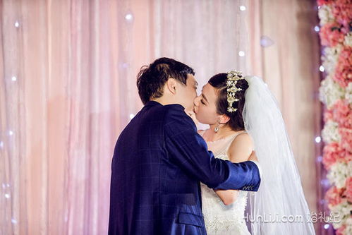 怎样给熙组合起一个既响亮又独特的名字呢？