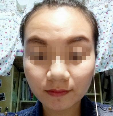 二、面相预测：是否可能陷入办公环境中的浪漫纠葛？