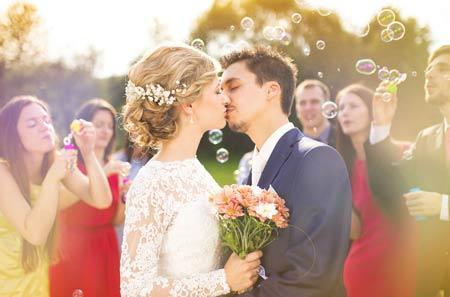 男命八字偏财星显，是否意味着有二婚的可能？