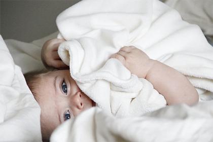 牛宝宝取名时，能否用清字，以及有哪些偏旁部首需要避免改写为长尾？