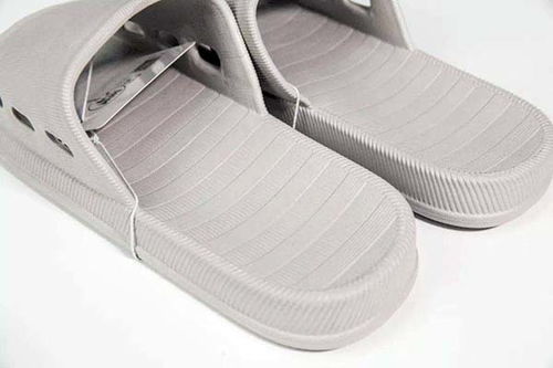 邻居门口放鞋影响风水，有什么破解方法？