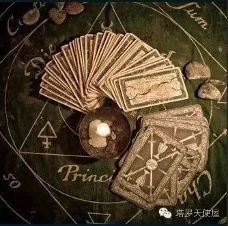 二、三层逻辑结构：从WHY到世卫再至WHAT