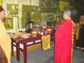 另起炉灶：仪式缘起与经文选择