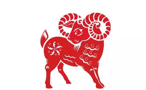 情感羁绊：暧昧与冲突交织