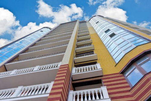 三、  居住平安、隐私保护与基础设施的临界点分析