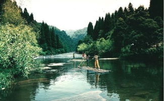 天台山：禅意缭绕， 山水交融