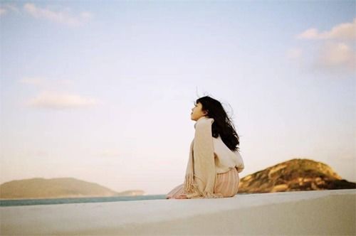 一、 百年光阴与清静致远的智慧