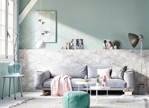 属金的颜色：白色、金色、银色