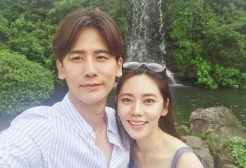 秋瓷炫面相解析：原生家庭烙印下的坚韧与“旺夫”之象