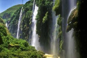 马岭河峡谷: 湿身大作战, 带够换洗衣物!