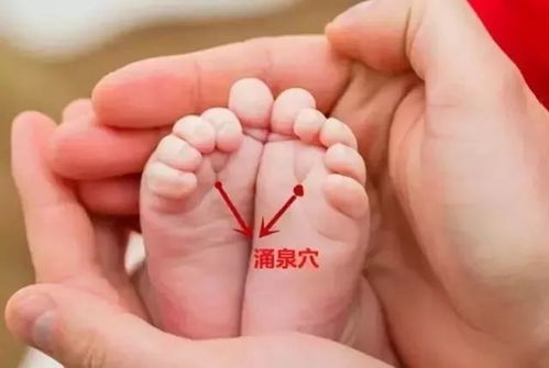 脚一边长一边短，女生第二个脚短算命，这是正常的生理现象吗？