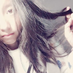 “小仙女”：粉红泡泡下的反差萌？