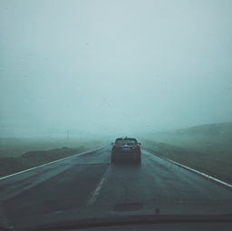 ：童话镇夜半哭声与鬼影现象的初步阐释