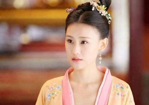 五、 案例解析：从容貌到权谋—三位女性群体视角对比