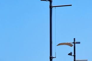 风水大门安装路灯是否合适？