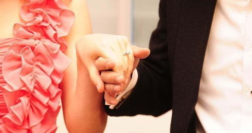 离婚风险升高的动态因素