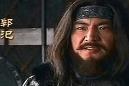 二、家族结构解析：从孙女倒推至祖父辈