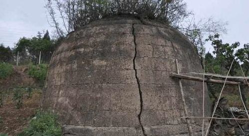 4. 建设围墙或设立风水物件