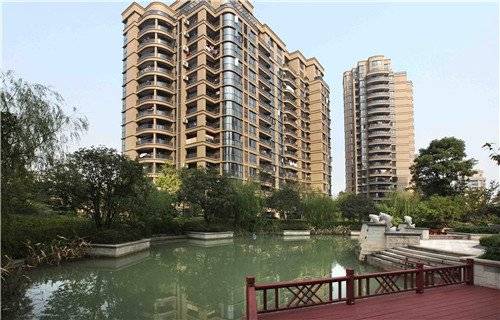 公检法机构旁房屋的风水特征