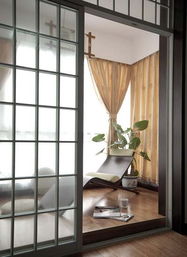 2.3 材质老化引发的“病态”隐喻