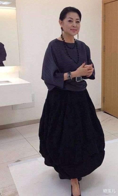 一、 年龄阶段审美心理及文化背景分析