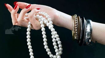 穿衣服讲究五行，佩戴饰品时也要注意五行搭配吗？