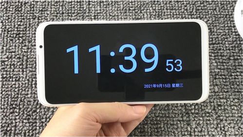 4. 避免时钟摆放在厅堂正中：不吉利的视觉焦点