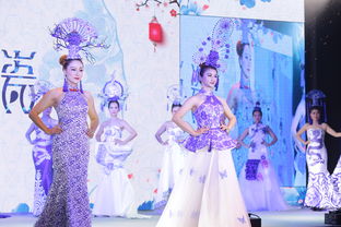 如何用八字形容一个人舞台魅力十足，惊艳全场？