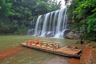 白龙潭瀑布：水帘洞的表亲