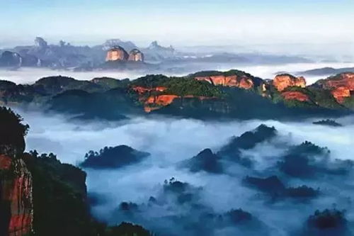 6. 丹霞仙境景区: 红色的世界 (如guo天气好)