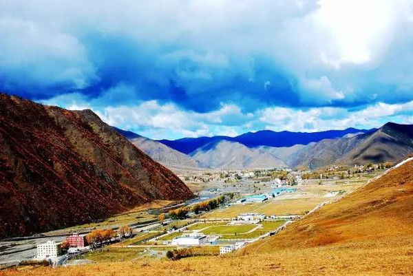 深度文化体验：藏族生活真实切片