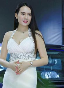 八字中财星和印星相合的女性，容易发生出轨行为吗？