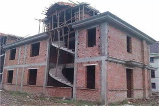 2026年属龙拆房吉日是哪天？同年盖房合适吗？