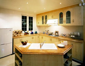 厨房橱柜橙色风水，定制橱柜有什么讲究？