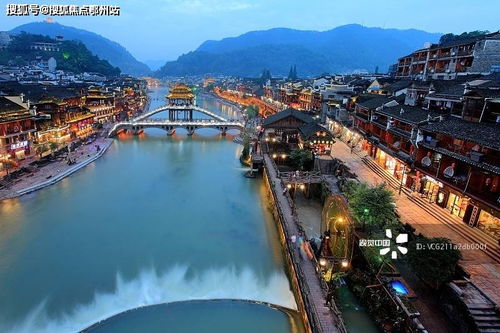 B）审美绑架引起旅行失掉个性