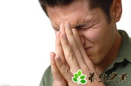 八字阴气重的男性会有哪些具体影响或特征表现？