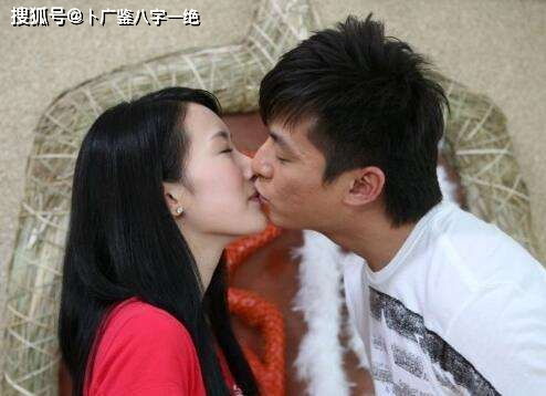 为什么大官八字普遍带伤官，而女人八字中伤官却意味着什么？