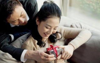 出轨男和出轨女八字有何特点，导致夫妻双方皆出轨？