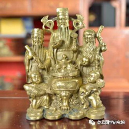 天平摆件风水，天地乾坤风水摆件图适合我家风水吗？