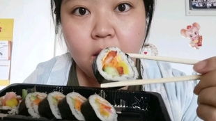 中年女人梦见自己吃饼，这预示着什么吉凶？